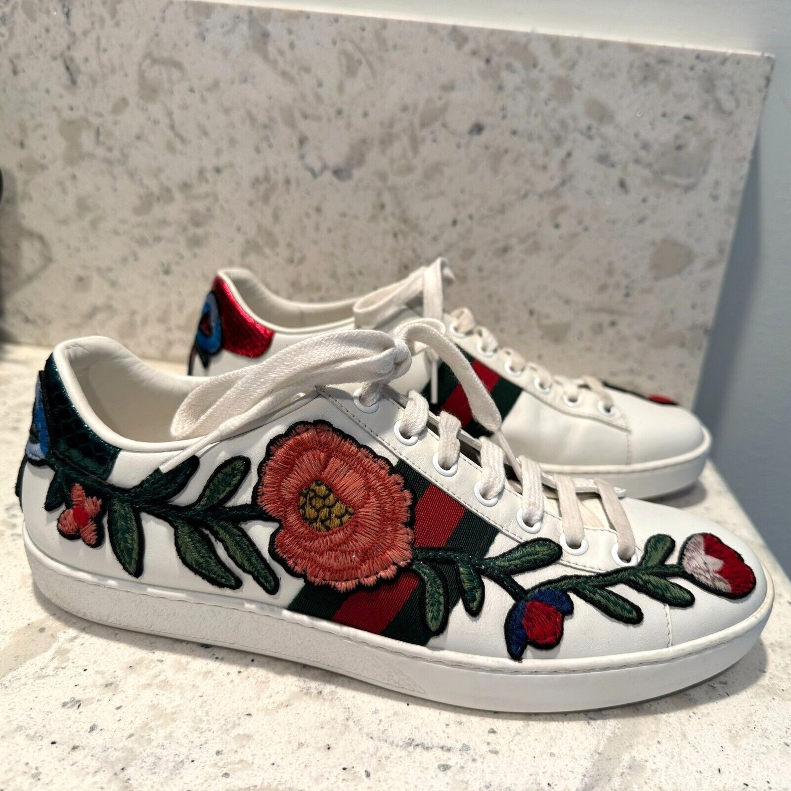 Size 37.5/Us 7 Gucci Ace Floral Embroidered And Metallic Low-Top Sneakers Womens